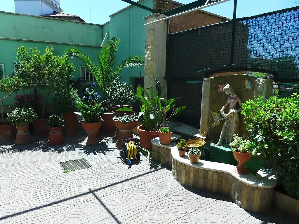 Monteverde E Austria Hotel Rome